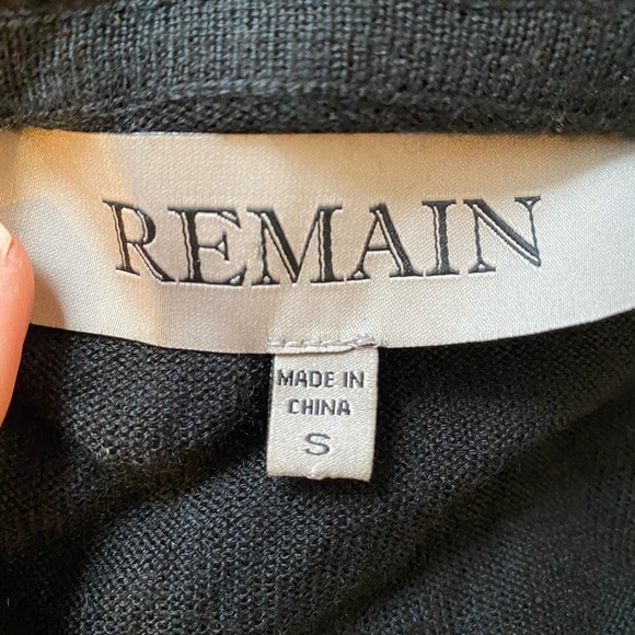 Gorgeous sequined cardigan. - Picture 2 of 5